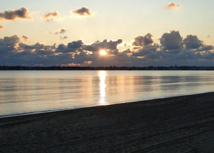 Appartement d'une chambre a La Baule Escoublac a 10 m de la plage avec vue sur la mer balcon amenage et wifi