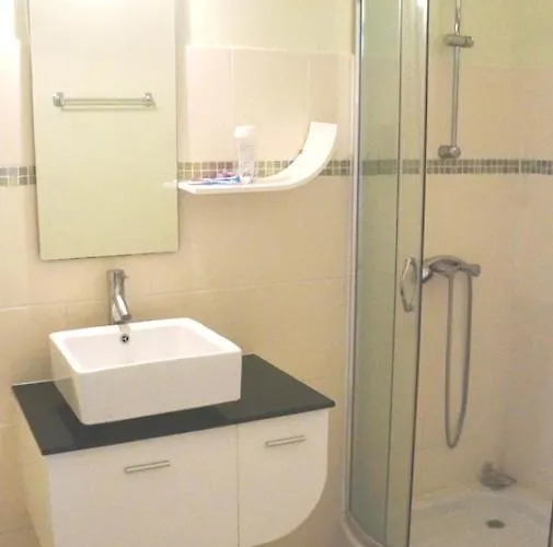 Appartement d'une chambre a La Baule Escoublac a 10 m de la plage avec vue sur la mer balcon amenage et wifi