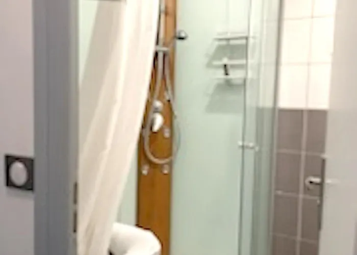 Appartement d'une chambre a La Baule Escoublac a 10 m de la plage avec vue sur la mer balcon amenage et wifi Appartement